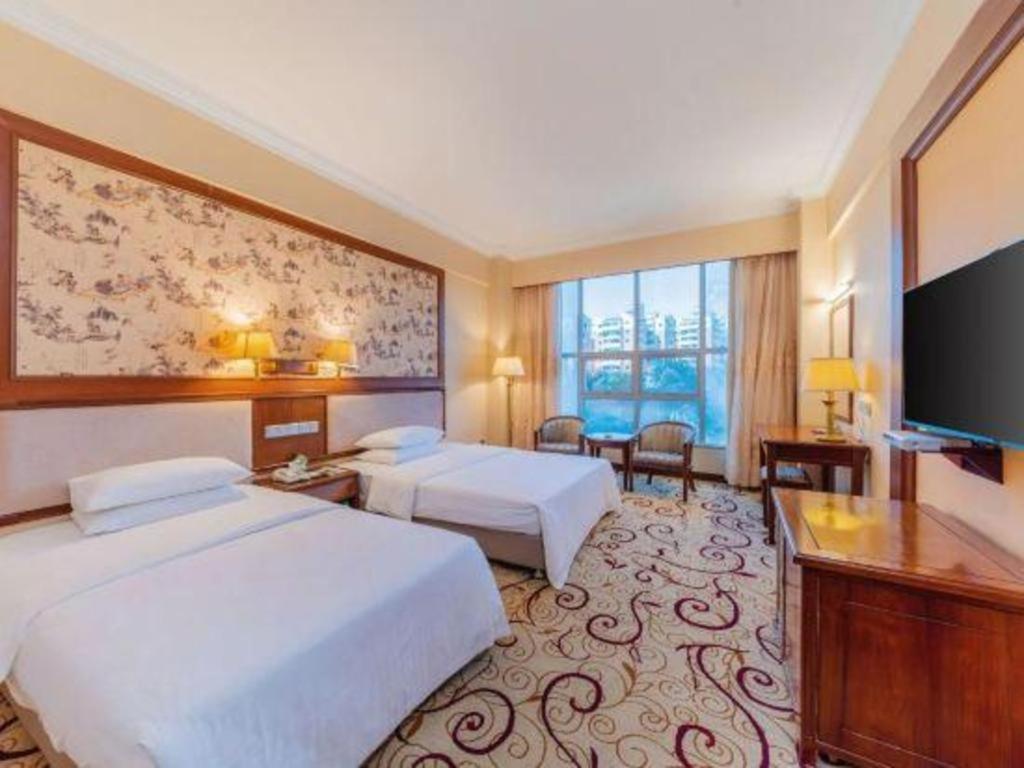 Fenggang Gladden Hotel Tiantangwei Exteriér fotografie