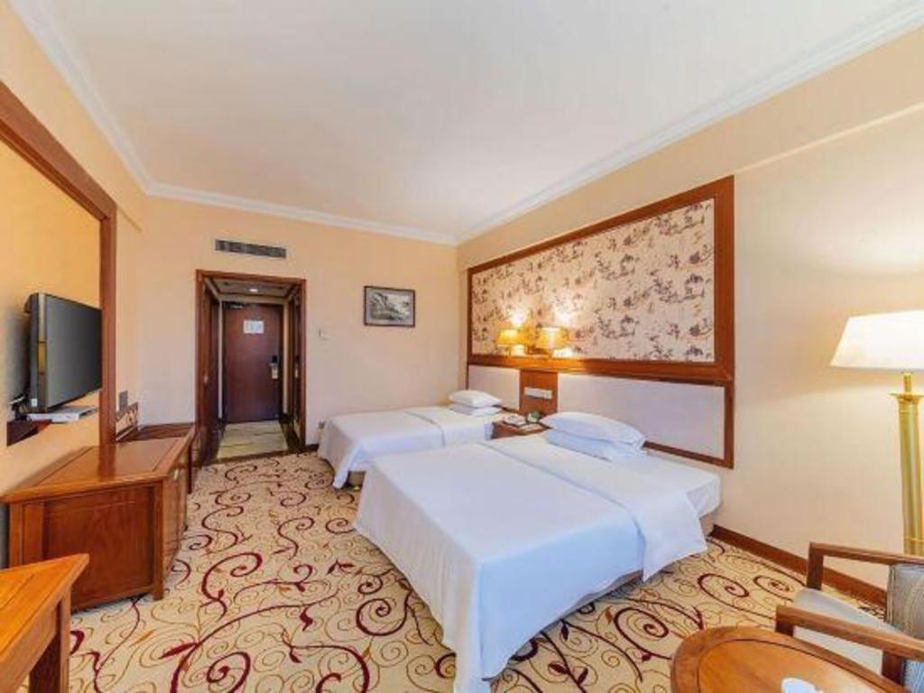 Fenggang Gladden Hotel Tiantangwei Exteriér fotografie
