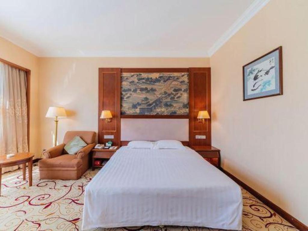 Fenggang Gladden Hotel Tiantangwei Exteriér fotografie